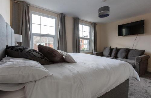 Warwick Maison | Foresters arms
