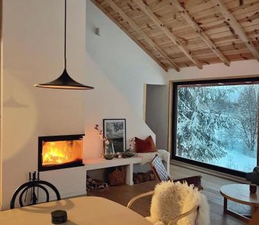Calatele Chalet De Ski | Forestia - Modern cabin with hot tub and sauna