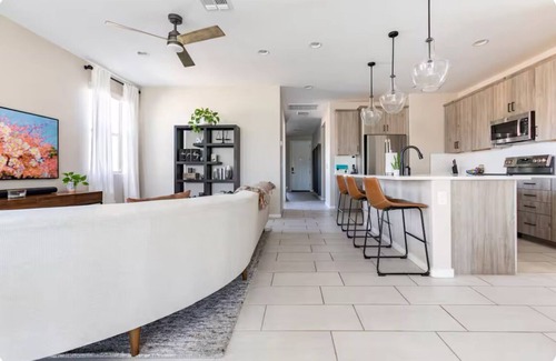 Casa Grande Maison | Forget your worries in this spacious and serene space.