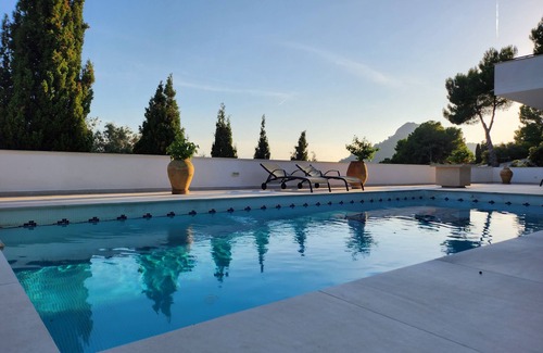 Playa de Formentor Appartement | FORMENTOR studio ,vue panoramique,accés mer direct,piscine,clim,wifi,parking