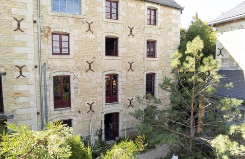 Mauze-sur-le-Mignon Maison | Ancienne minoterie à 20 min de la Rochelle : 25 couchages
