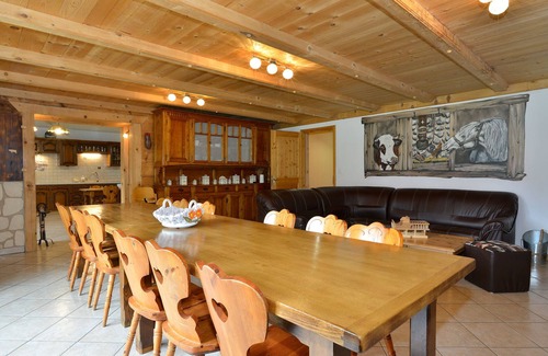 Abondance Chalet De Ski | Ancienne Ferme Rénovée Chalet De 180m² classé ** au cœur des Portes du Soleil