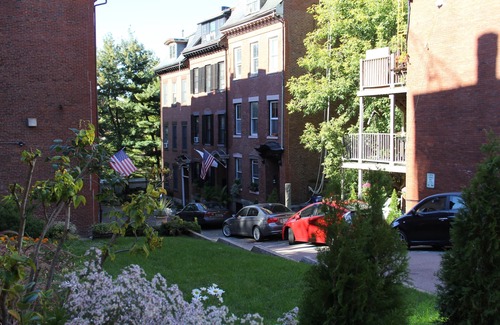 Highland Park Appartement | 139 $ Spécial! ** Ensoleillé ** Penthouse Duplex !! L @@ K 3 chambres, 2 salles de bain, 1. 5 miles Centre