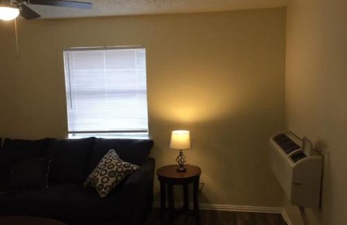 Lawton Appartement | Fort Sill visitor entrance half a mile