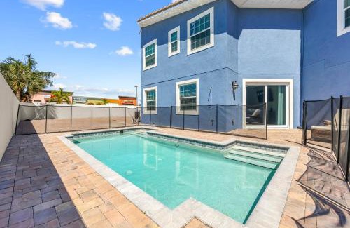 Indian Harbour Beach Maison | Fortebello Beachside 170 With PRIVATE POOL