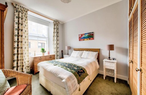 New Town Appartement | Forth Street City Home by GuestReady
