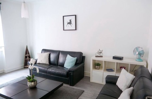 Neudorf South Appartement | Fossé Riepberg - Two Bedroom Apartment, Sleeps 4