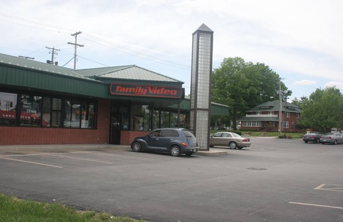 Van Wert Hôtel | Fountain Inn