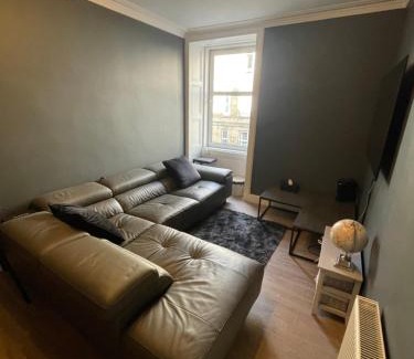 Merchiston Maison | Fountain park get away