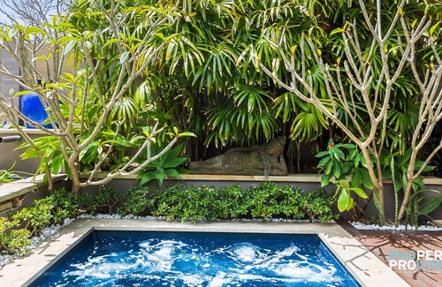 Manly Maison | Blue Plumeria - House in Manly