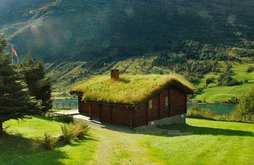 Olden Maison | Four-Bedroom Holiday home in Olden 1