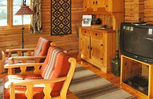 Olden Maison | Four-Bedroom Holiday home in Olden 1