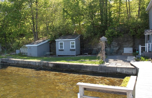 Watkins Glen Maison | Quatre chambres à domicile à droite sur le lac Seneca