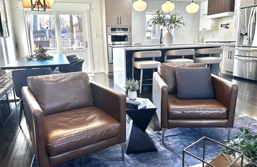 Glen Cove Maison | Four Levels of Family-sized Stylish Living w/ game rm, patio and large backyard