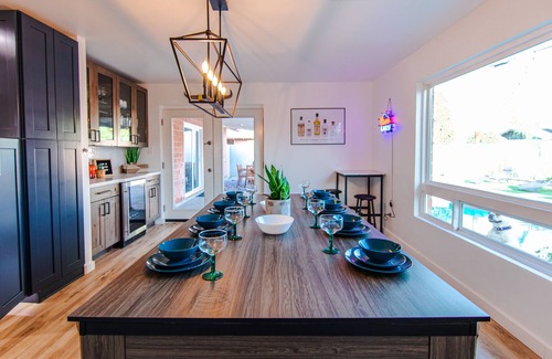 Scottsdale Estates Ten Maison | Four Palms | Pool BBQ Fire Pit | 5 min to Old Town