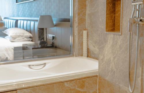 West Coast Hôtel | Four Points by Sheraton Qingdao, West Coast