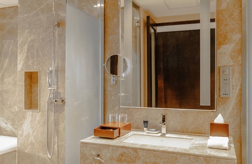 West Coast Hôtel | Four Points by Sheraton Qingdao, West Coast
