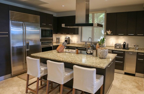Herreras Villa | Beach House en vedette sur Bravo TV's Million Dollar Listing et Home of St Regis