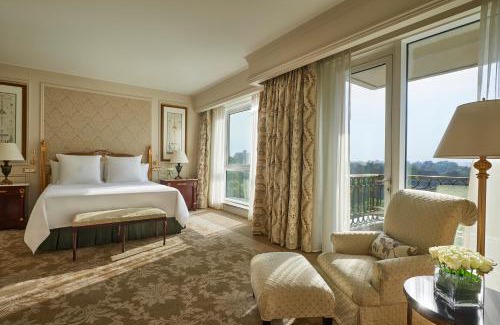 Oula Hôtel | Four Seasons Cairo At The First Residence