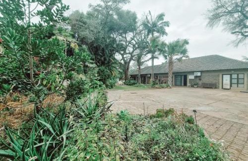 Lephalale Maison | Four Seasons Guesthouse - Hardekool 7
