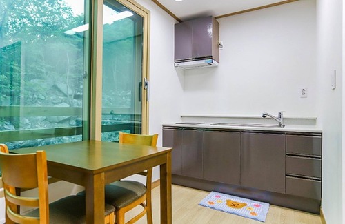 Jecheon Maison | Four Seasons Pension Jecheon