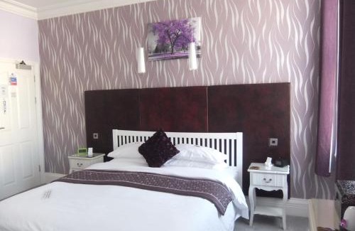 Blackpool Town Center Lit Et Petit-Déjeuner | FourRooms - Couples Only