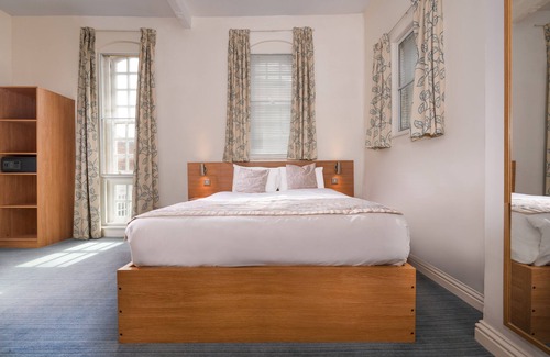 Custom House Hôtel | Fox Connaught