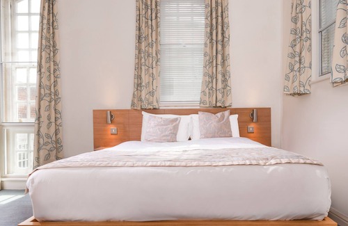 Custom House Hôtel | Fox Connaught