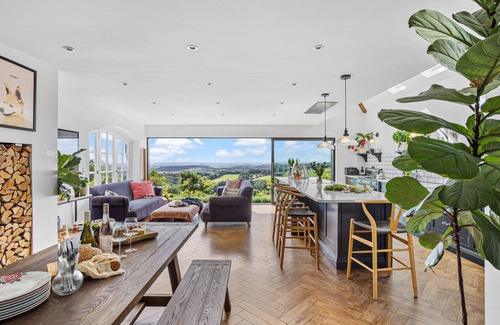 Haytor Vale Chalet De Ski | Fox Hill House: quintessential country escape with modern twist