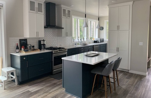Fox Island Maison | Fox Island Escape is a newly built 2 bedroom 2 bath home