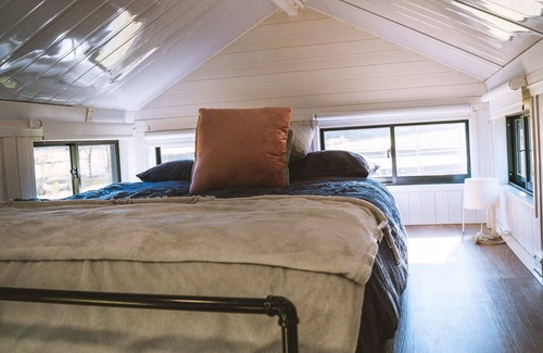 Robertson Maison | Foxglove Cottage Summ