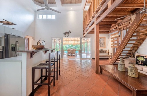 Canafistula Maison | FP: Tropical Villa w/Guest Home, Pool, Garden