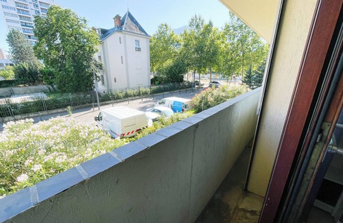 Secteur 3 Appartement | #FQ | La Pause Grenobloise 🗺️ | Studio - Balcon