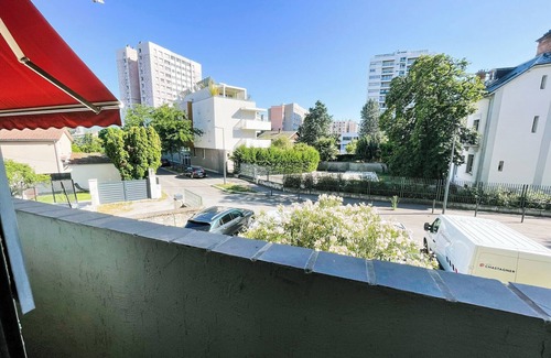 Secteur 3 Appartement | #FQ | La Pause Grenobloise 🗺️ | Studio - Balcon