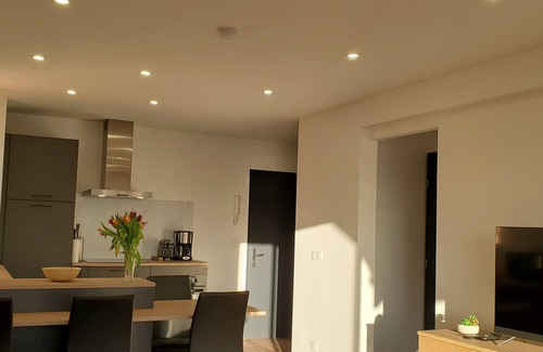 Frejus Plage Appartement | Fréjus-Plage, Vue mer, T2, 38m2, 4 personnes, refait à neuf, clim, magnifique