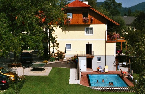 Schoerfling am Attersee Maison | Frühstückpension Haus Helene
