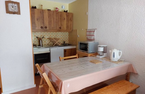 Autrans-Meaudre-en-Vercors Appartement | Appartement 2 pièces avec balcon à Autrans, proche village et pistes de ski, 4 pers, 32 m²