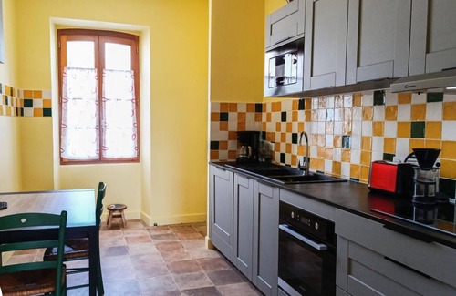 Castelnau-Montratier-Sainte-Alauzie Maison | In the heart of a Bastide