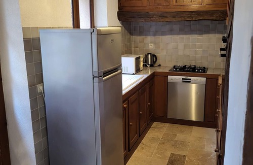 Rosnay Cottage | Gîte typique avec étang privé, linge et ménage inclus, Wi-Fi et animaux gratuits