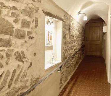 Durfort-et-Saint-Martin-de-Sossenac Appartement | LAVOUTE