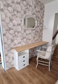 Javerlhac-et-la-Chapelle-St-Robert Appartement | Joli studio
