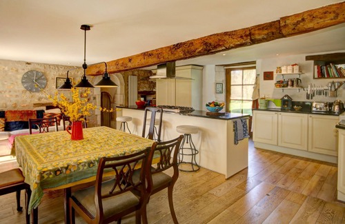 Mareuil en Perigord Maison | A charming old Water Mill in Perigord, surrounded by nature
