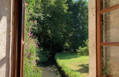 Mareuil en Perigord Maison | A charming old Water Mill in Perigord, surrounded by nature
