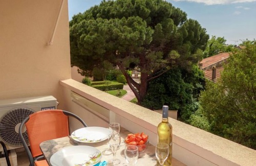 Les Lecques Appartement | Les Vignes by Interhome