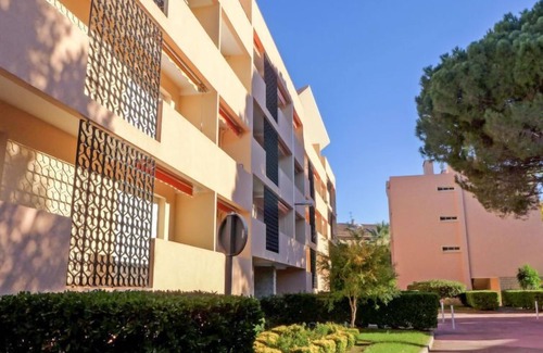 Les Lecques Appartement | Les Vignes by Interhome
