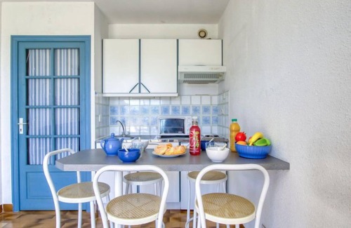 Les Lecques Appartement | Les Lavandes by Interhome