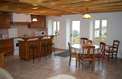 Saint-Quentin-sur-Sauxillanges Maison | Hameau HELI consists of 2 interconnecting gîtes Herest, Lilotte