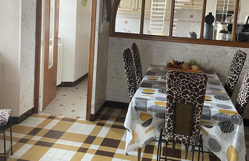 Saint-Symphorien-de-Thenieres Appartement | Aubrac nature gite sleeps 6
