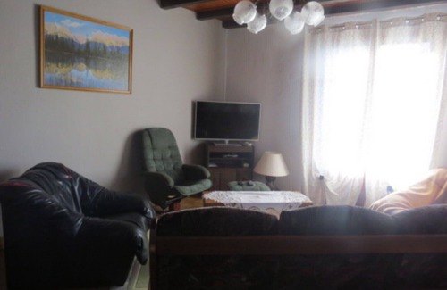 Sainte-Anastasie Maison | Vacances au bord de l'Allanche
