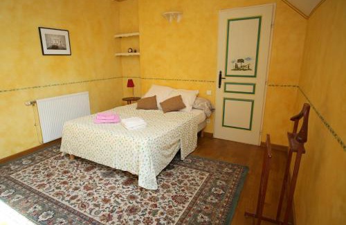 Siccieu-Saint-Julien-et-Carisieu Maison | Siccieu - Au Clair de la Pierre
